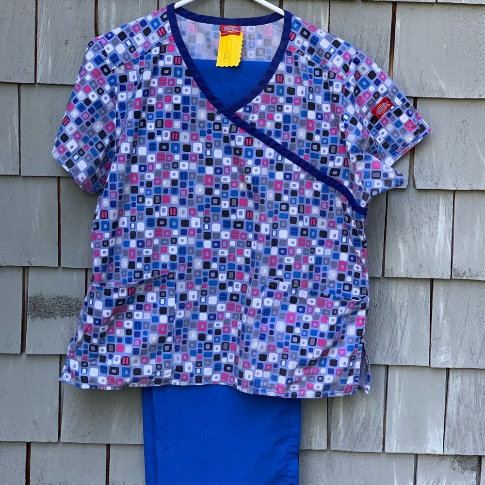 Scrub Set